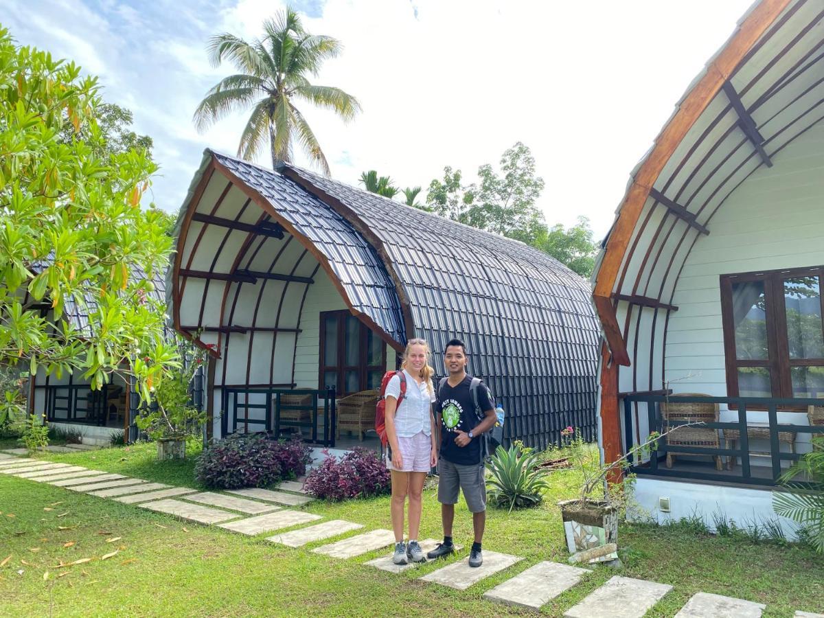 Gino'S Place - Guest House & Jungle Trekking Bukit Lawang Exterior foto
